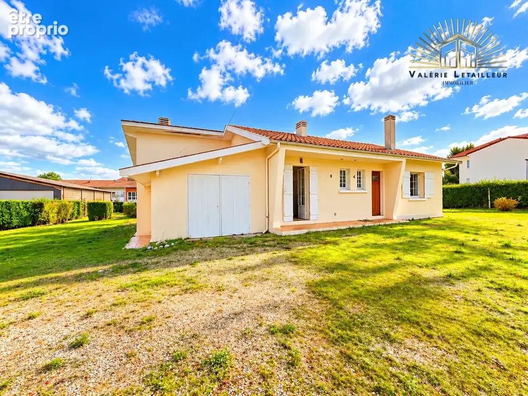 Maison individuelle et terrain constructible Centre-Bourg de Pompignac : Opportunité - photo 5