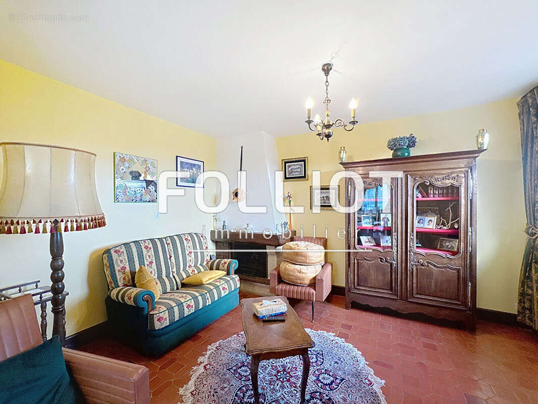 Maison à CERISY-LA-SALLE