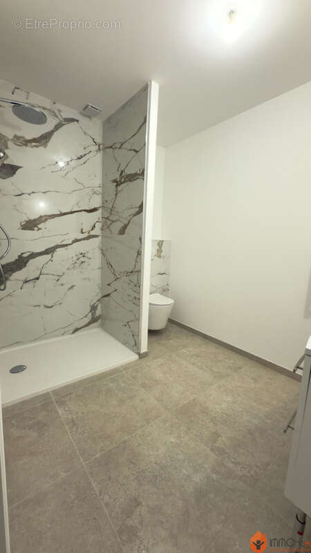 Maison à BUSSY-SAINT-GEORGES