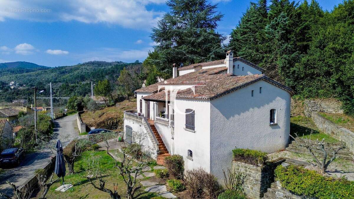Maison à SAINT-AMBROIX