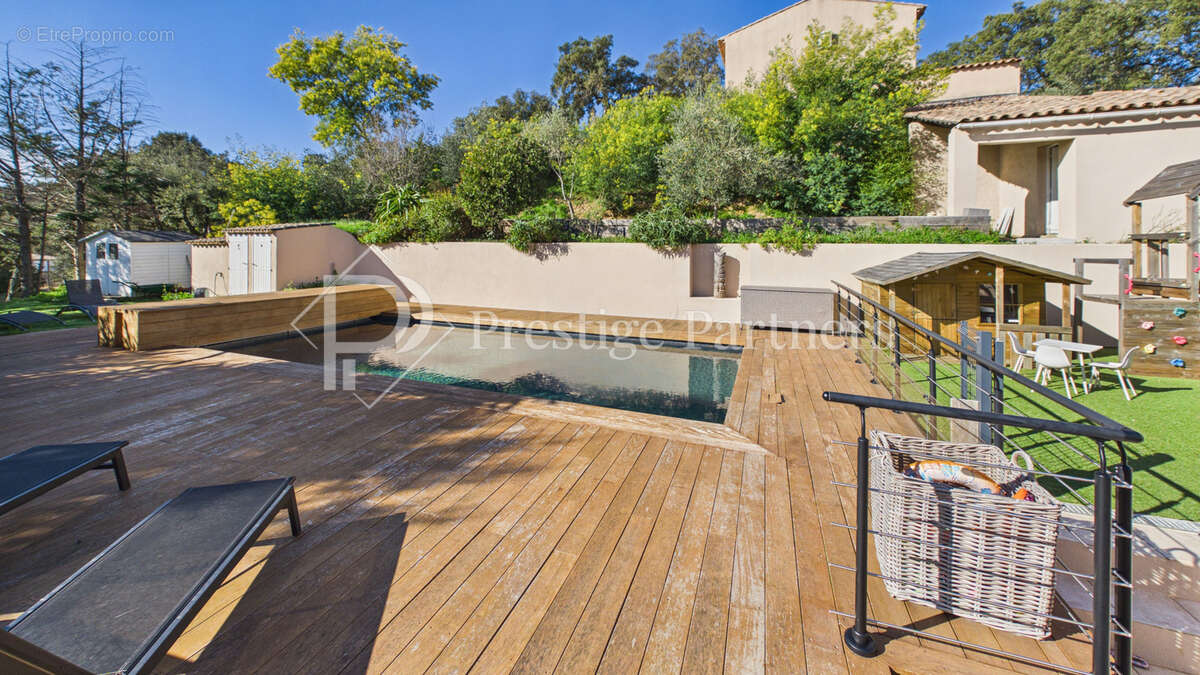 Villa avec piscine au Plan de la Tour - photo 24