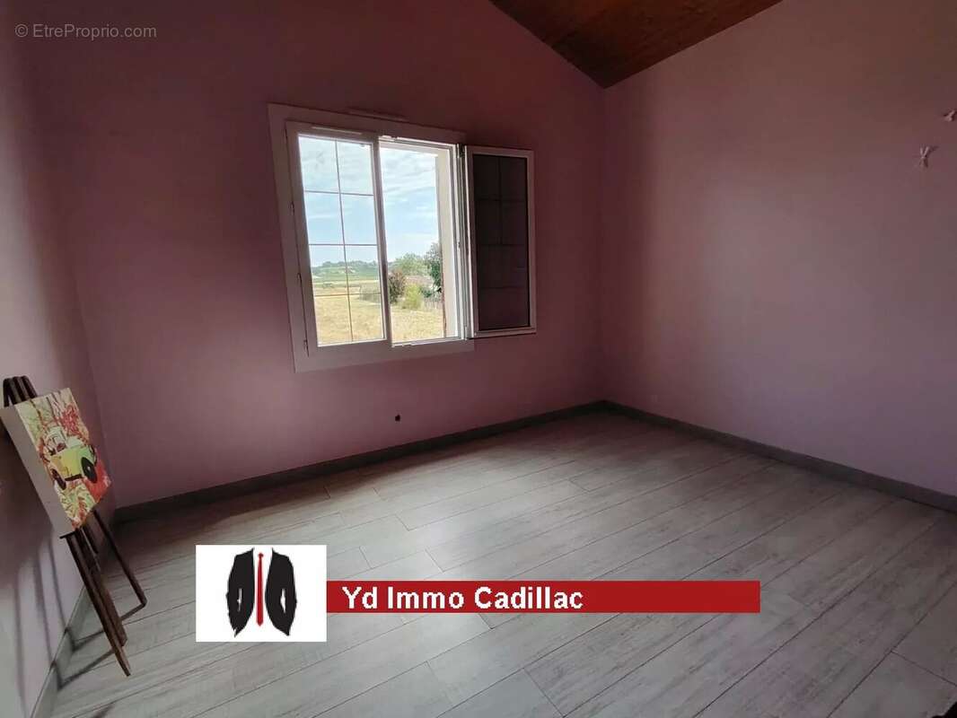 Ensemble immobilier à Rions - photo 6