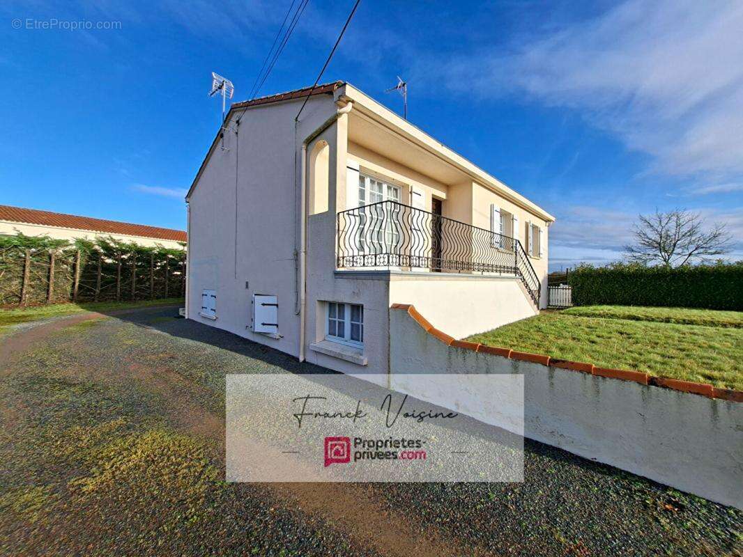 A VENDRE à Saint Paul en Pareds, maison de 137 m2 avec 2 chambres et 1 studio en sous-sol sur une parcelle de 848 m2 env - photo 15