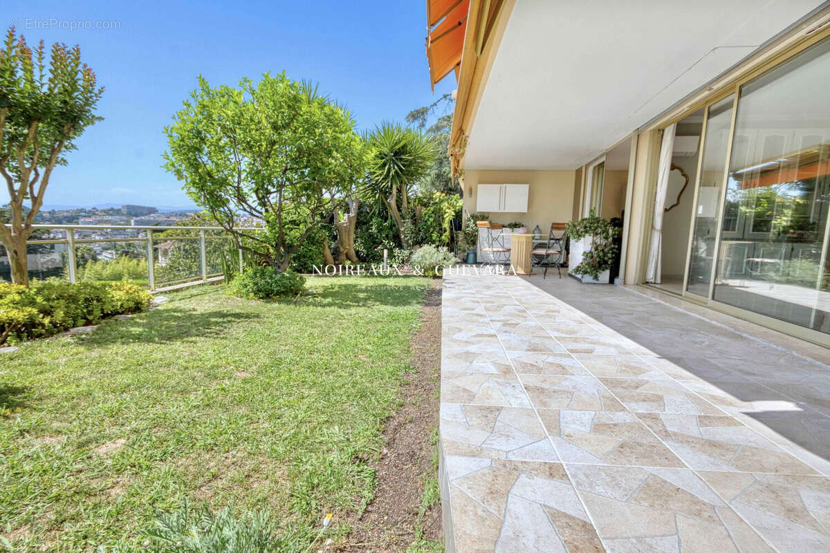 Appartement 70 m² à Le Cannet  - photo 5