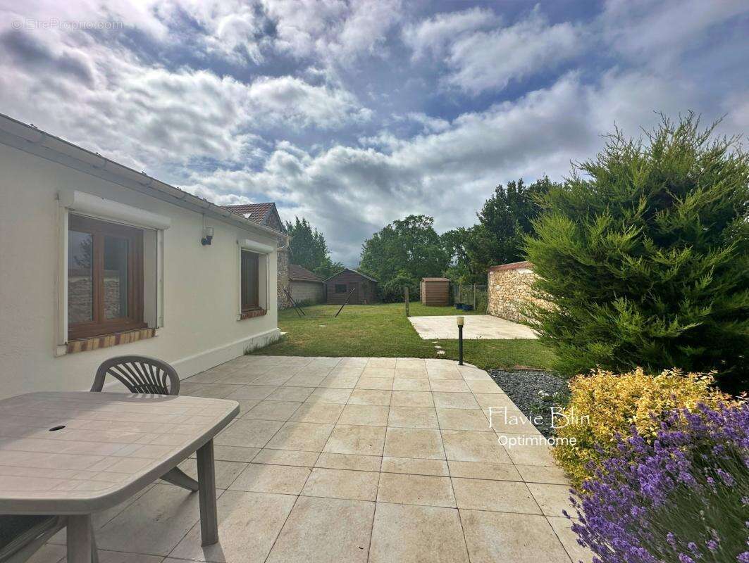 Nouveau prix — Maison de campagne de 144 m² avec vie de plain-pied, proche Louviers - photo 3