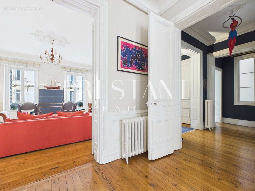 Appartement à BORDEAUX