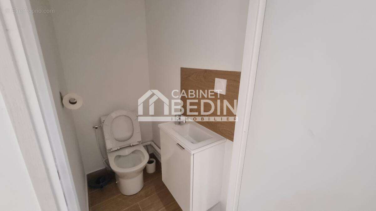 Commerce à TOURNEFEUILLE