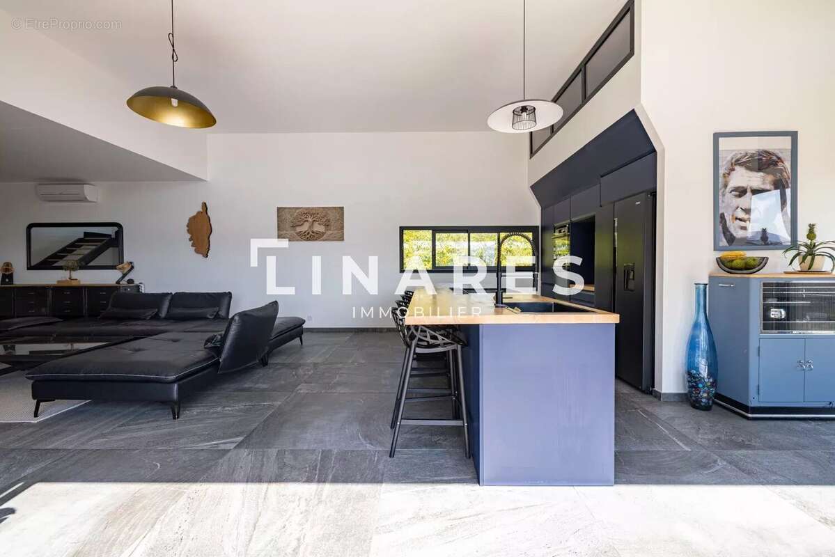 Maison à MARSEILLE-11E