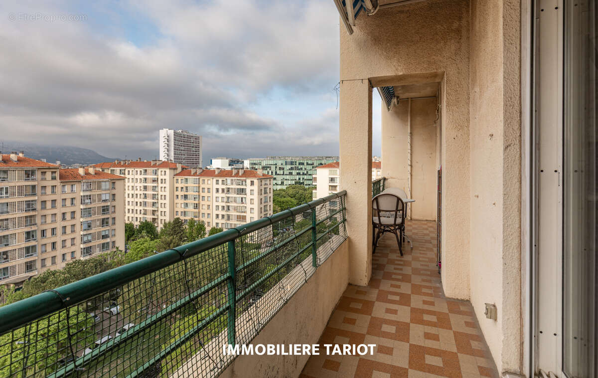 Appartement à MARSEILLE-9E