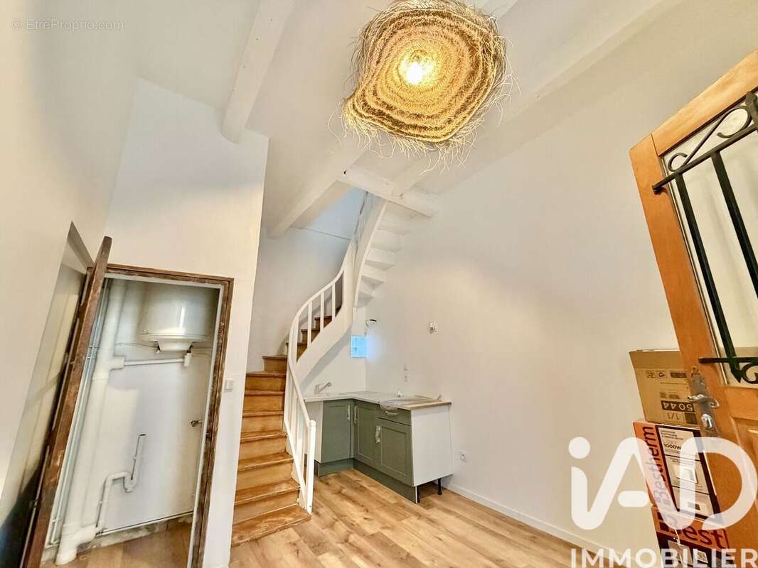 Photo 2 - Maison à BELLEGARDE