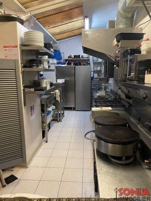 Commerce à FONTENAY-SOUS-BOIS