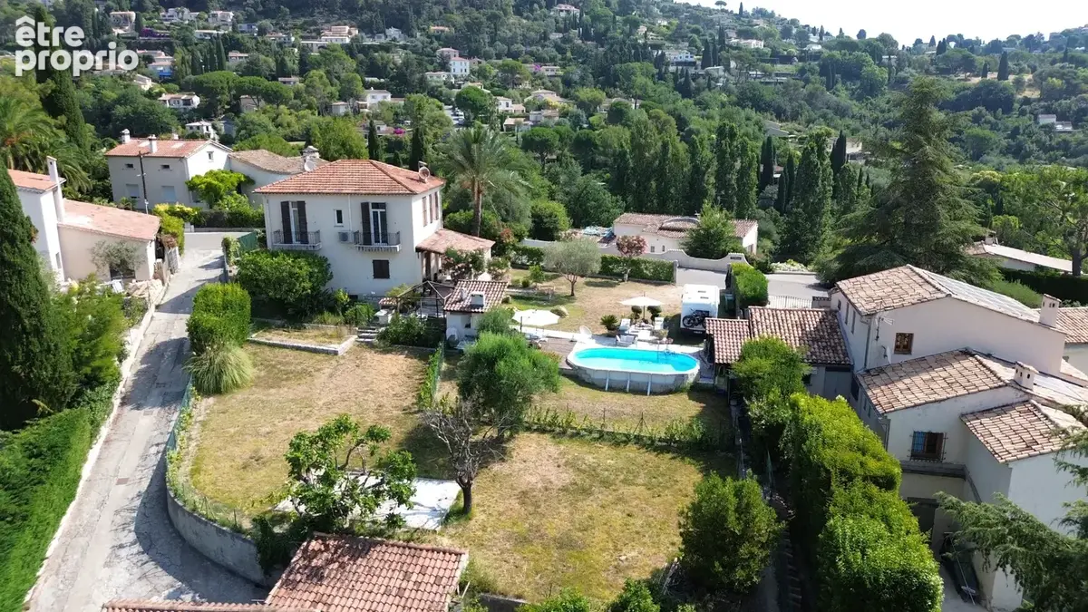 Appartement à LA COLLE-SUR-LOUP