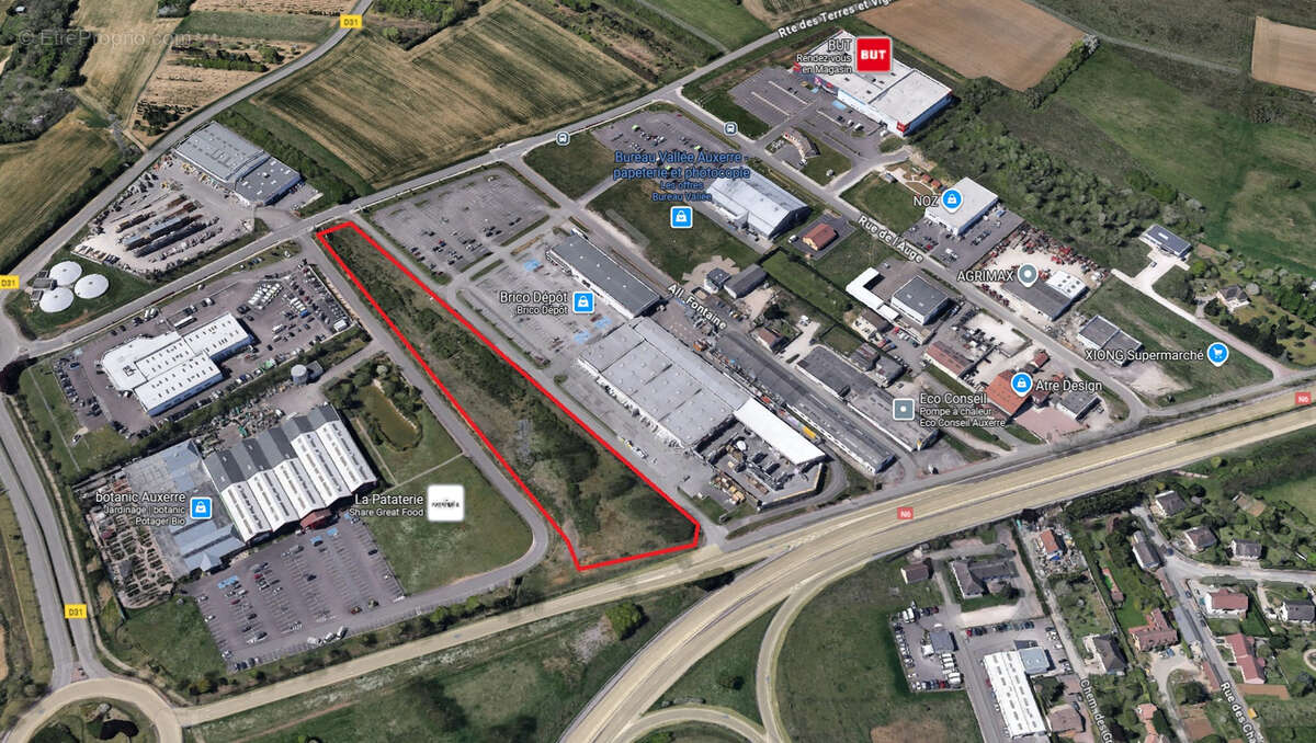 Terrain à AUXERRE