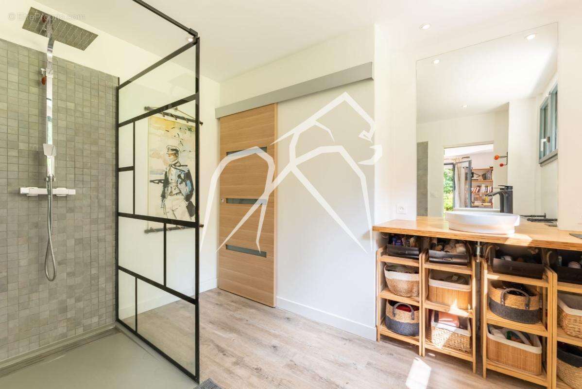 Maison à AMFREVILLE-LA-MI-VOIE