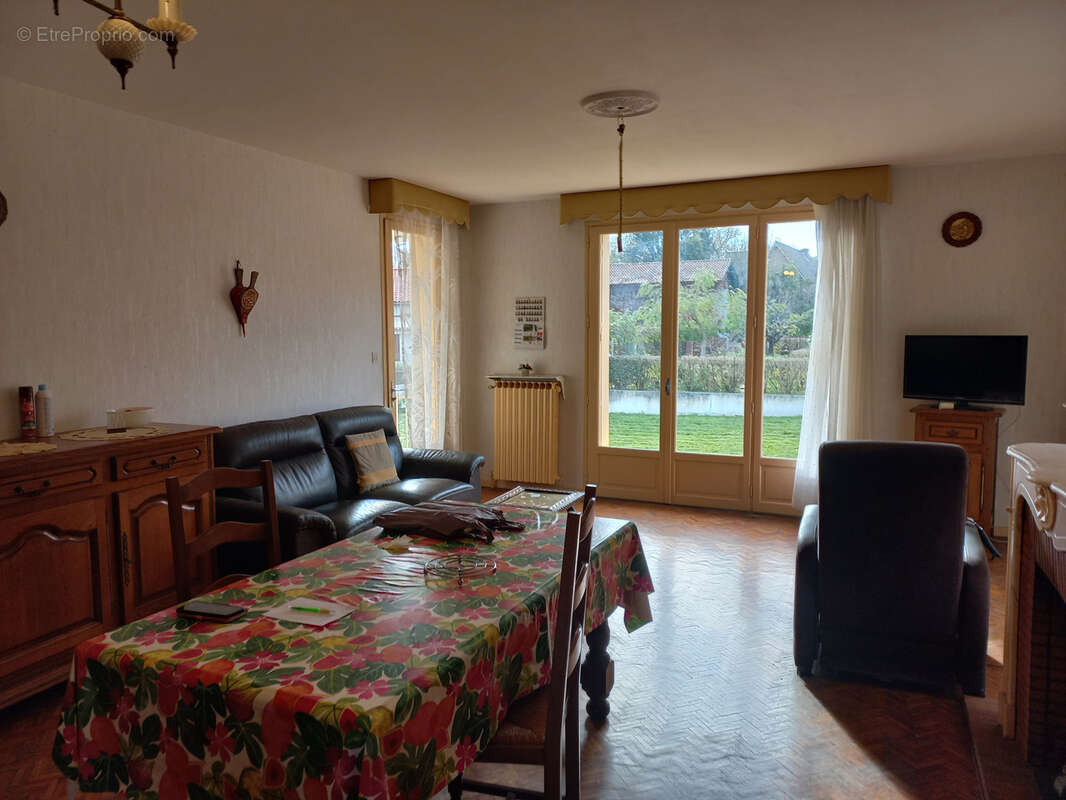Maison à MIRANDE