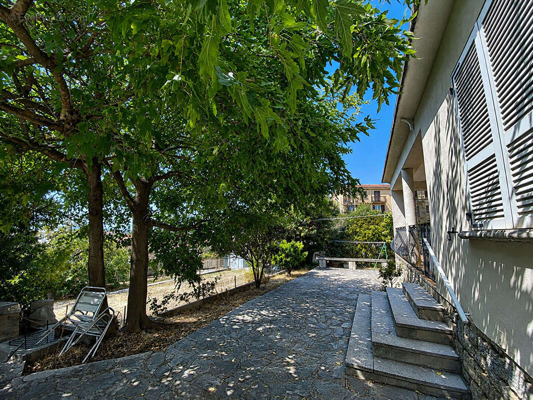 Maison 100m² à aléria - photo 16