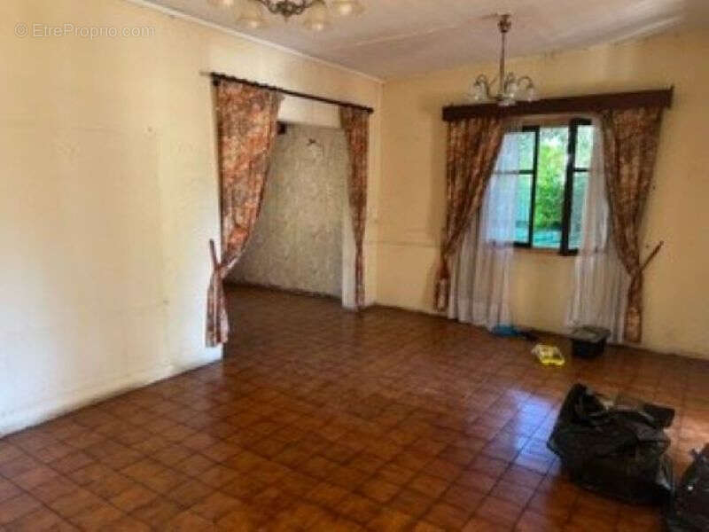 Maison à SAINT-DENIS