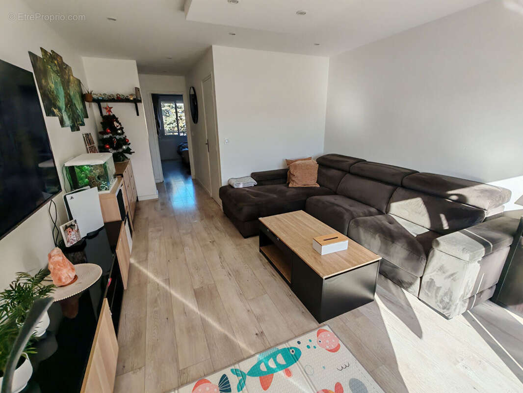 Appartement à LA VALETTE-DU-VAR