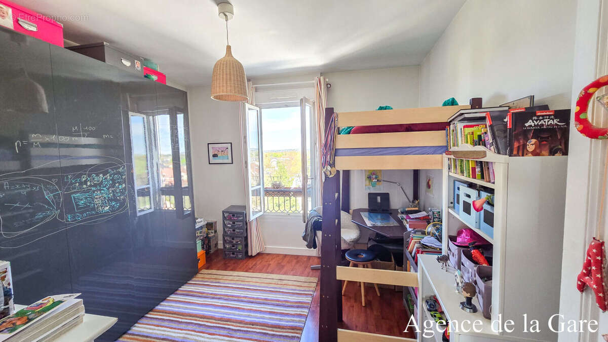 Appartement à MAISONS-LAFFITTE