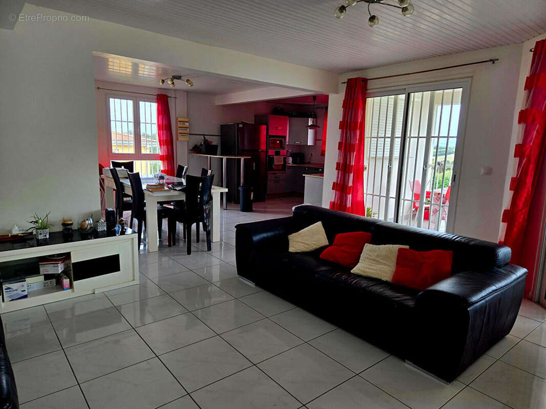 Maison 174m² à ducos - photo 5