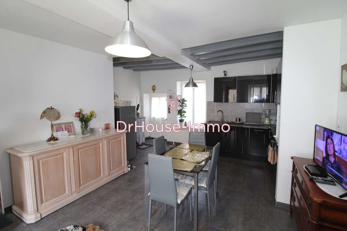 Maison à BEAUMONT-DU-GATINAIS