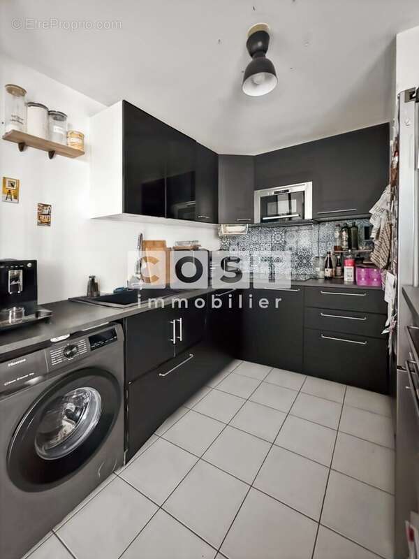 Appartement à GENNEVILLIERS