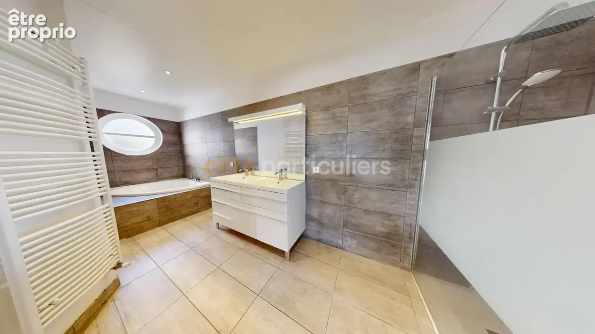 Maison Tarbes de ville - photo 12