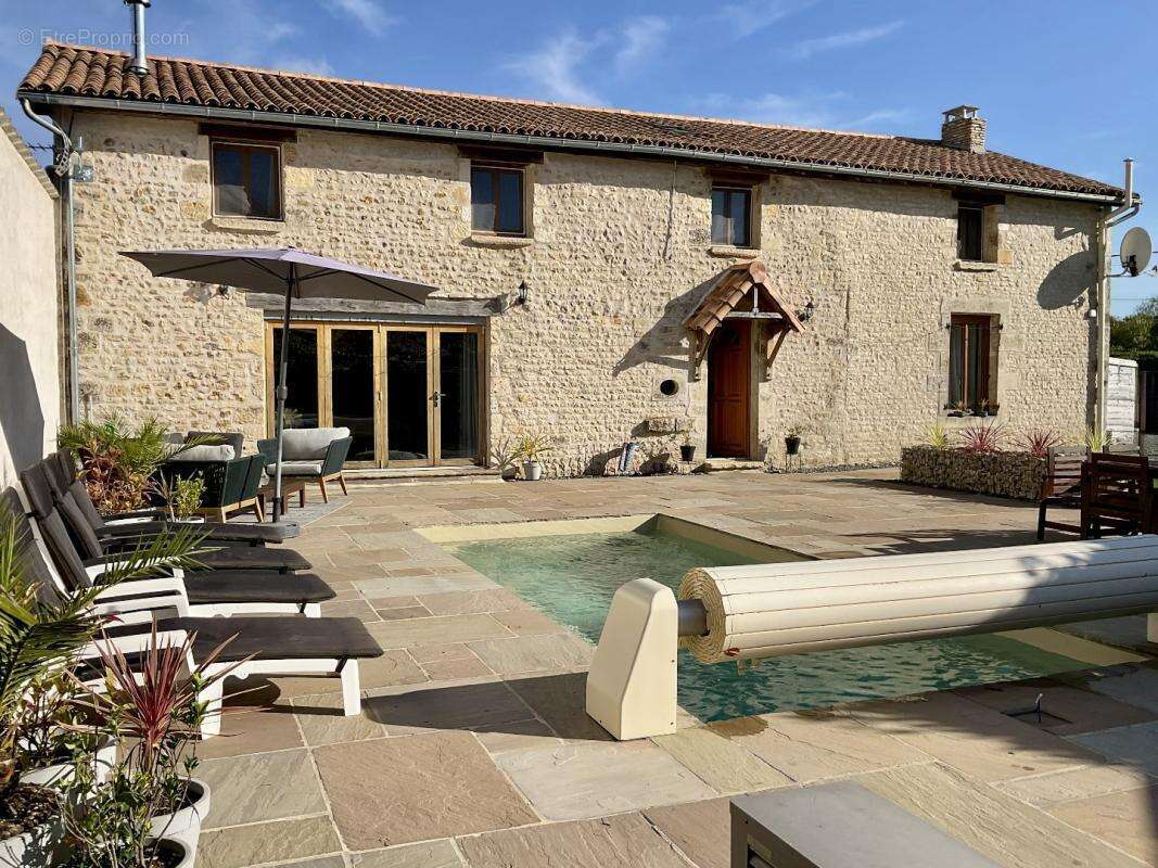 Maison à LES ALLEUDS