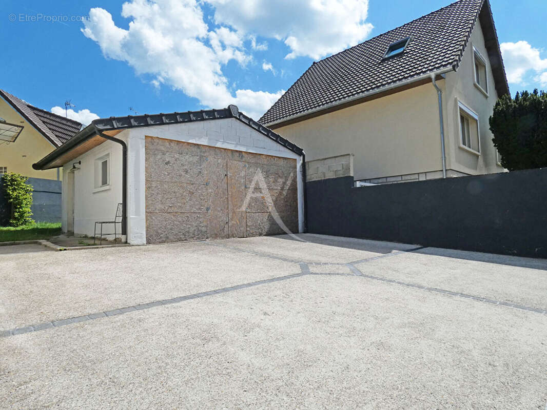 Maison à GAGNY