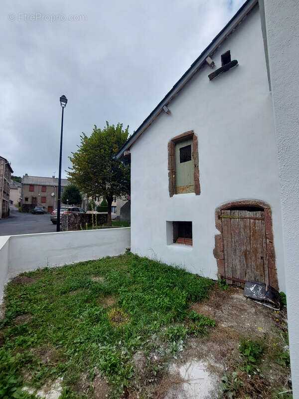 Maison à BARRE
