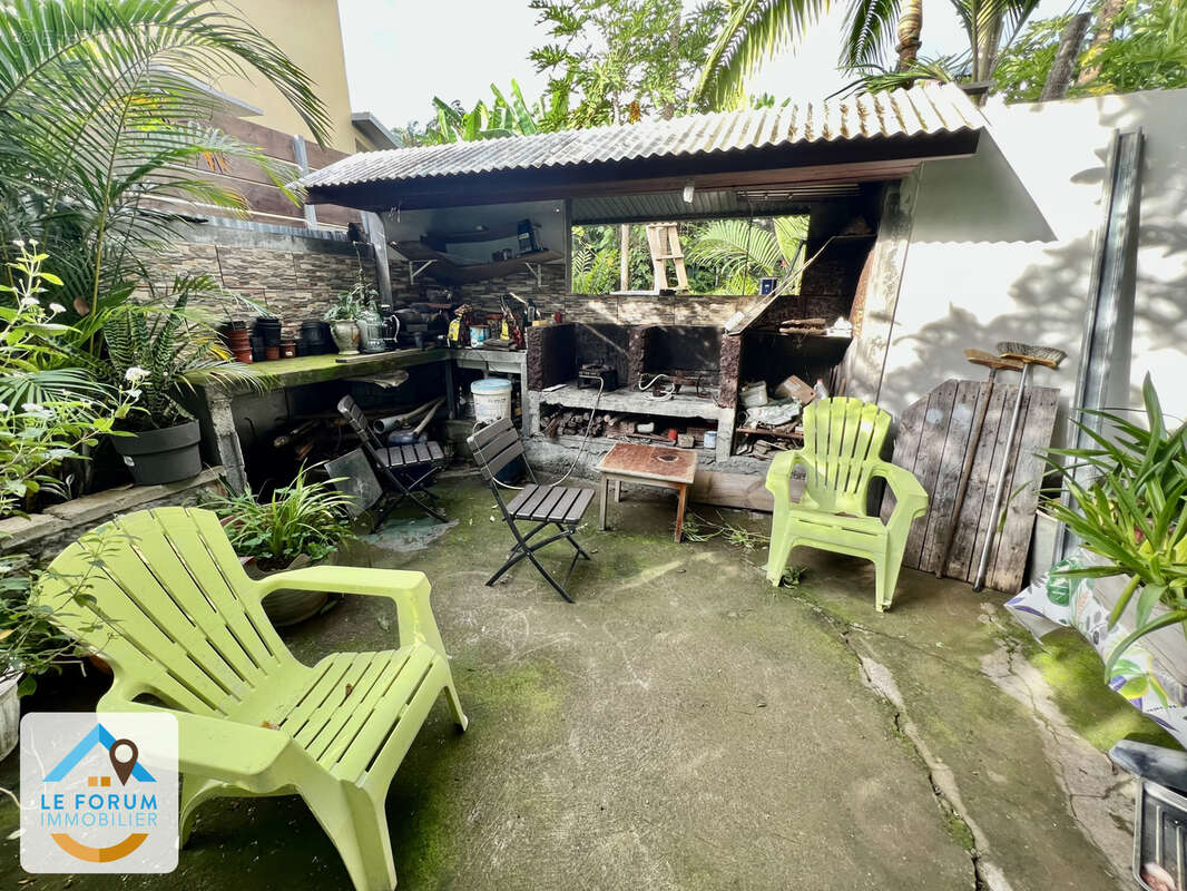 Tampon 97430 - ensemble immobilier - investissement - secteur agréable - proche commodités - photo 3