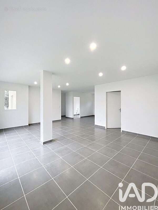 Photo 4 - Maison à CRUZY