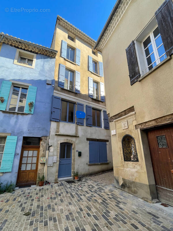 Maison à MALAUCENE
