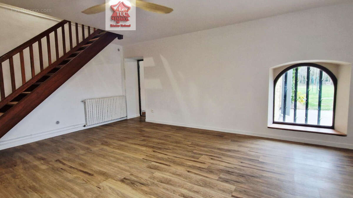 Maison à SAINT-PAUL-TROIS-CHATEAUX