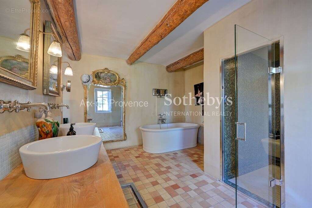 Maison à AIX-EN-PROVENCE