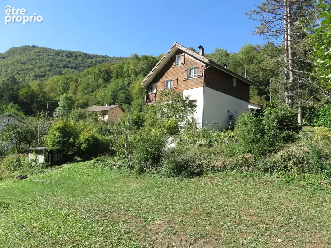 Maison à vendre 5 pièces de 84 m² sur les hauteurs de TENAY (01) sur un terrain de 1516 m² - photo 29