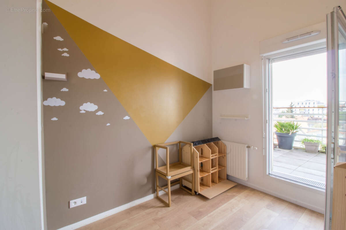 Appartement à COLOMBES