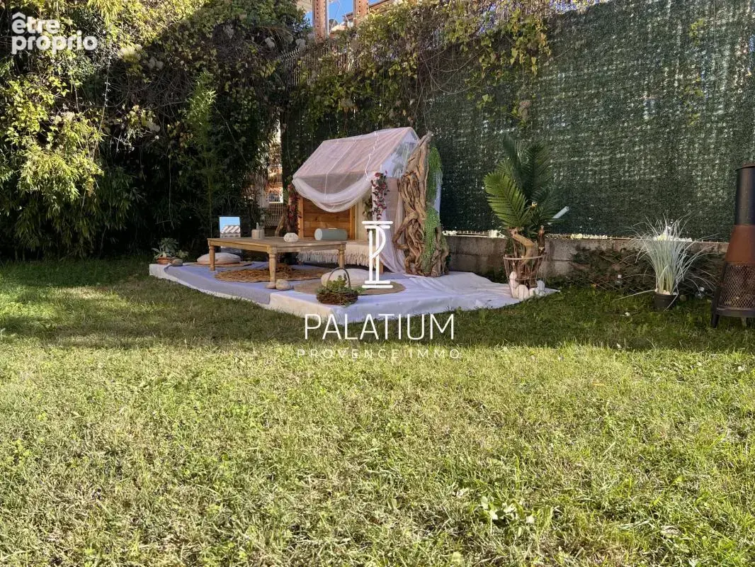 Maison d'habitation de 145 m2 et entrepôt de 82 m2 - photo 2