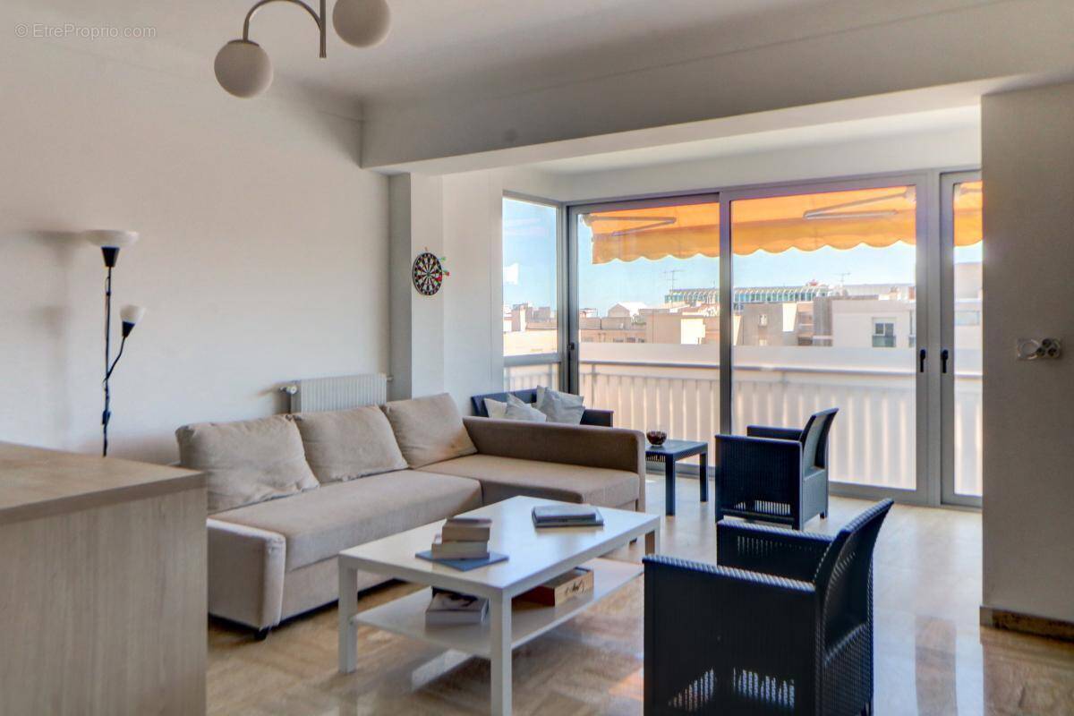 Appartement à NICE