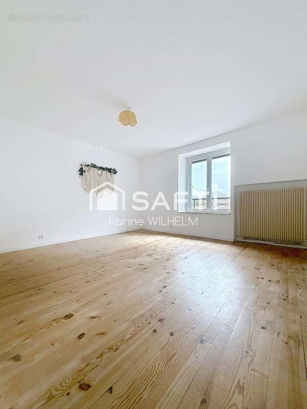 Maison 150 m² à Vannes-Le-Chatel  - photo 9
