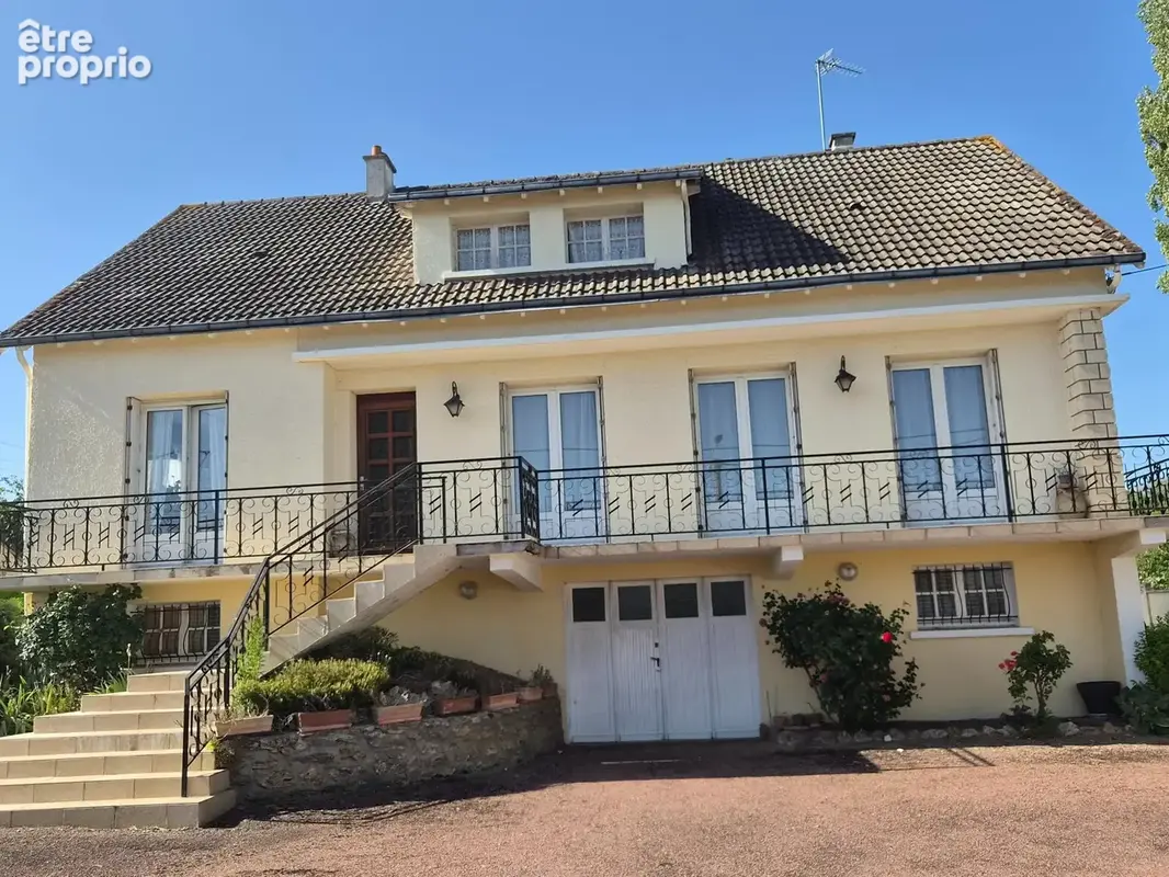 Photo 1 - Maison à CHATELLERAULT