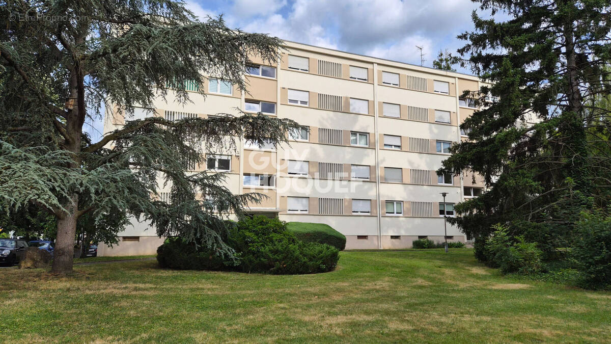 Appartement 3 pièces 72 m² · à Illzach · 72 m² · 88 300 €