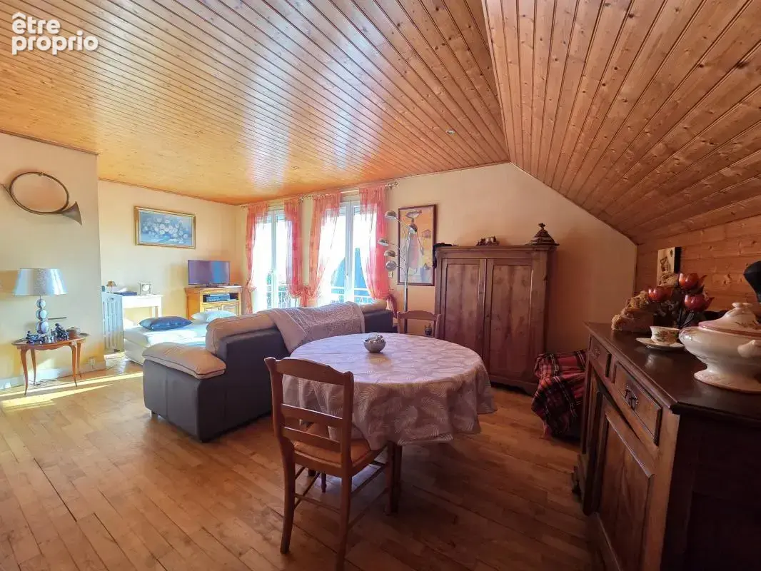 Ensemble immobilier 3 logements-parking- centre bourg neulli - photo 8