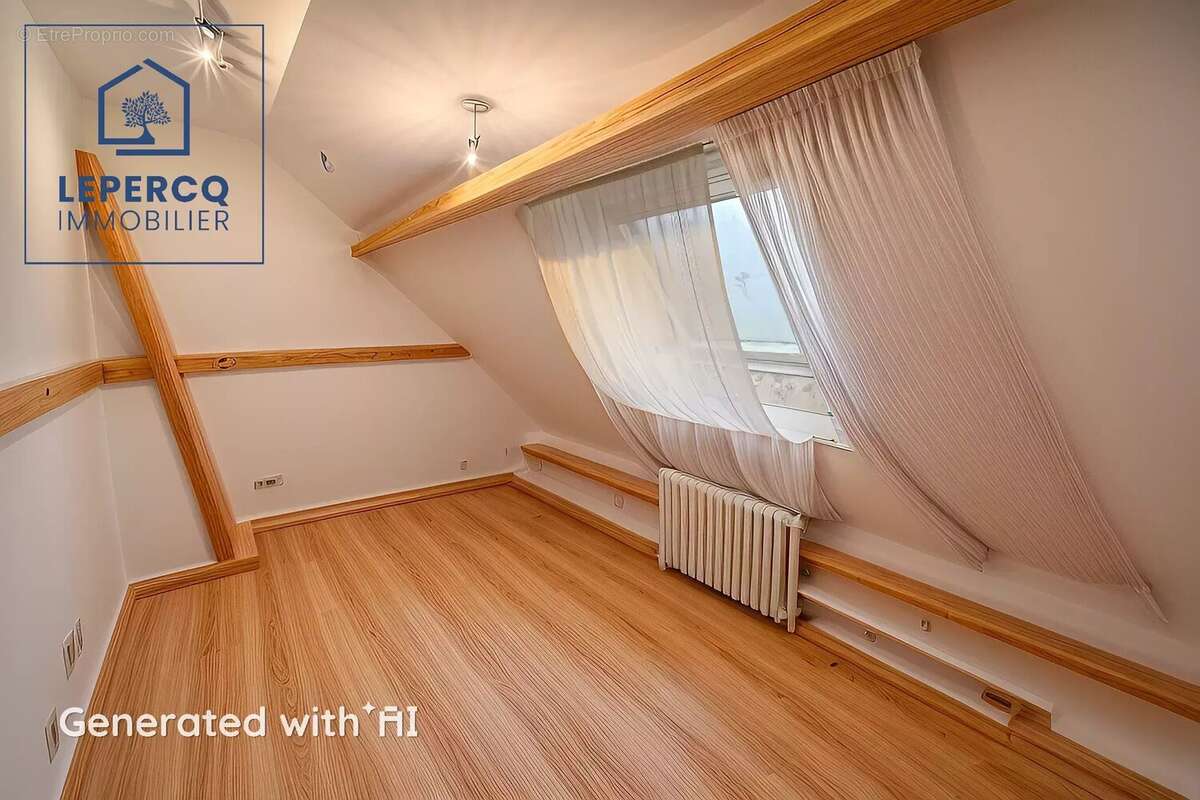 Maison à LA FERTE-MILON