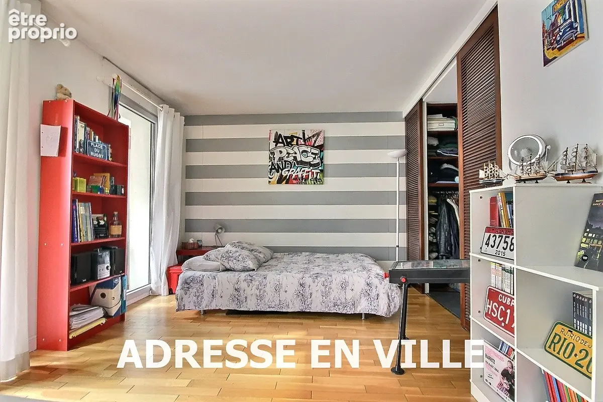 Duplex de 166 m2 offrant 5 chambres et deux balcons-terrasses - photo 14