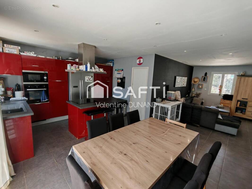 Photo 1 - Maison à CAMPS-LA-SOURCE