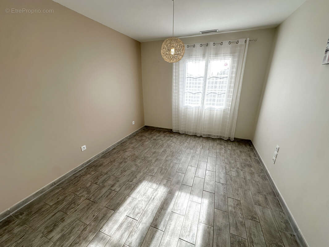 Maison à SAINT-AVIT