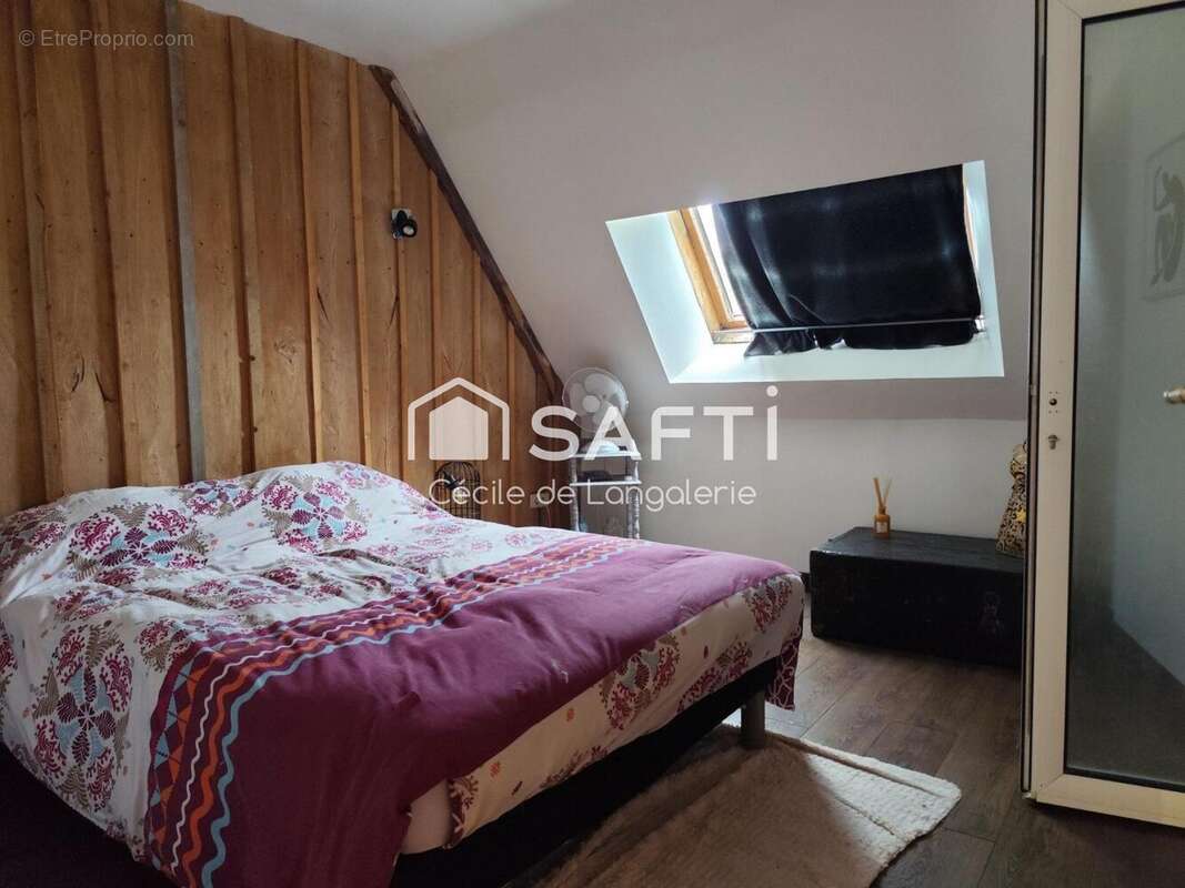 Maison 136 m² à Mezieres-En-Brenne  - photo 7