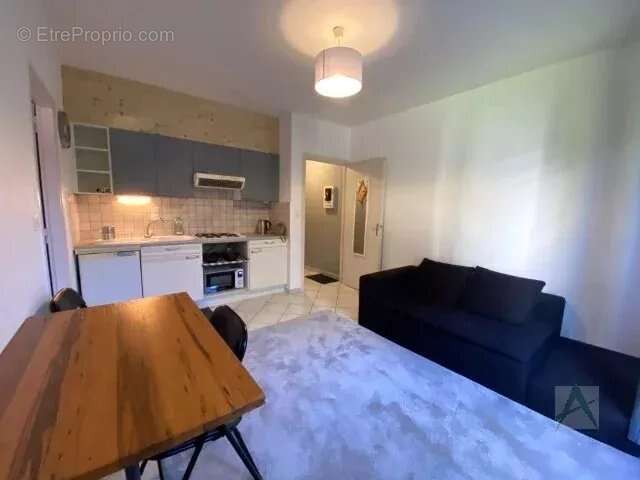 Appartement à JACOB-BELLECOMBETTE