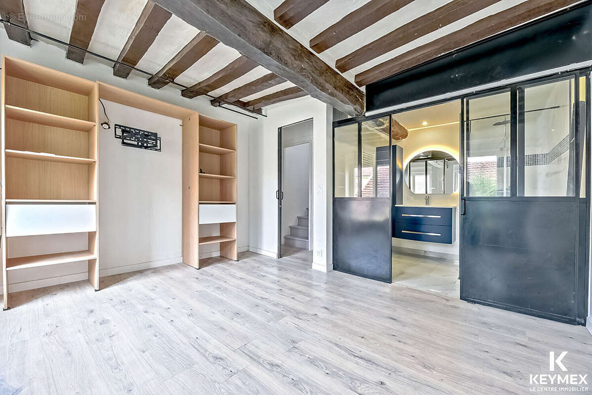 Appartement à MERIEL